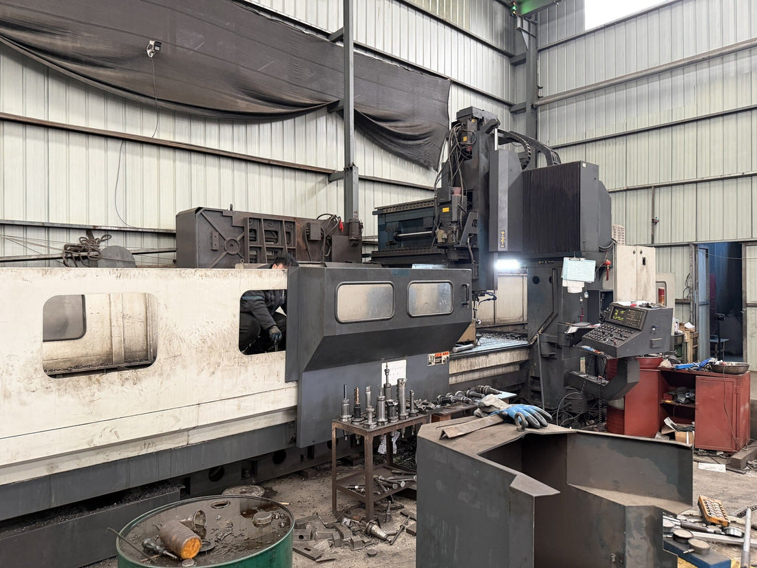 Large CNC machining setup for welded and plate components