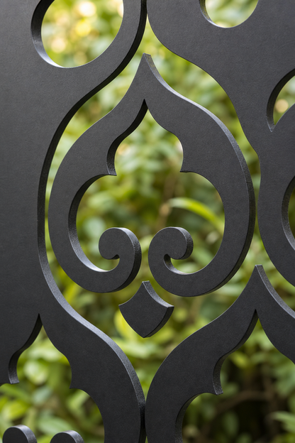 Design 009 Moorish Clover Laser Cut Metal Privacy Screen Panel close-up detail view