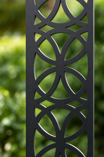 Design 107 Circle Chain Laser Cut Metal Privacy Screen Panel close-up detail view