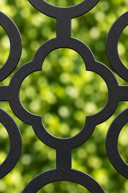 Design 203 Tall Quatrefoil Chain Laser Cut Metal Privacy Screen Panel close-up detail view
