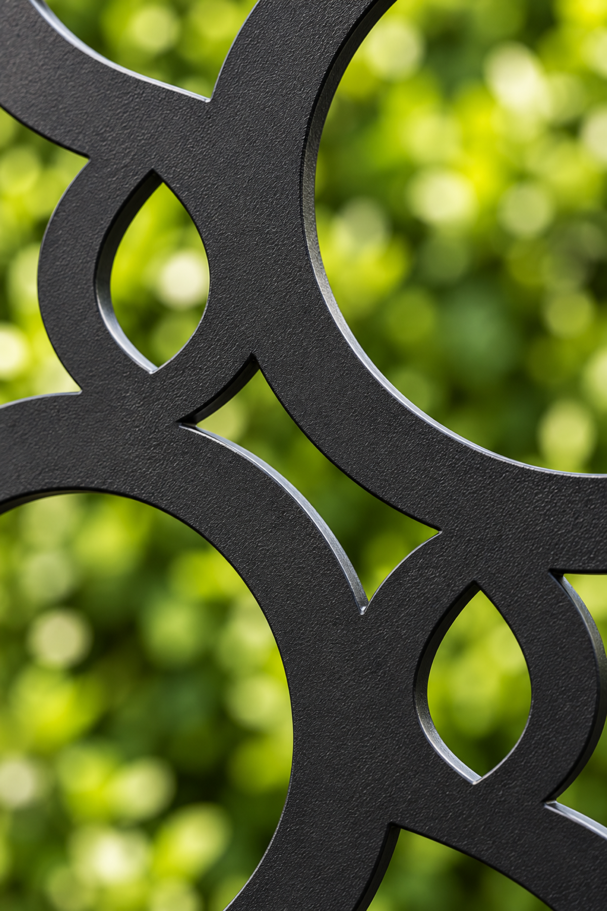 Design 270 Circle Diamond Trellis Laser Cut Metal Privacy Screen Panel close-up detail view