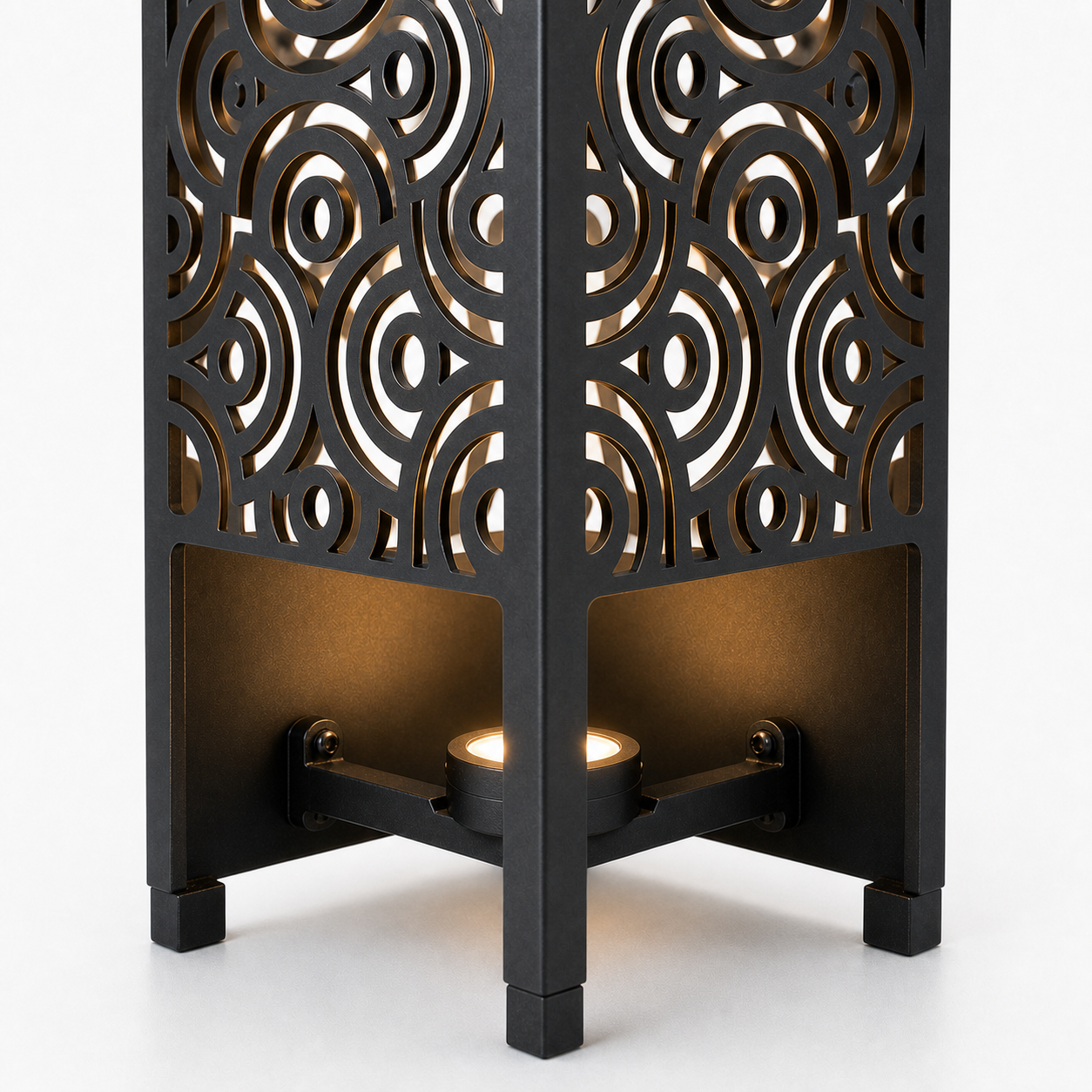 Design 112 bottom light bracket detail for metal garden light tower