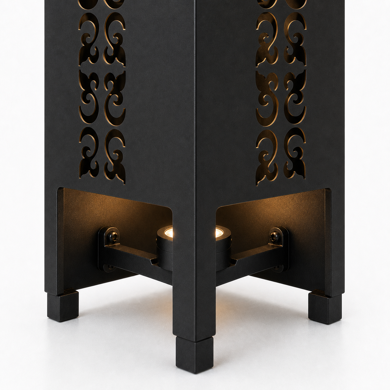 Design 126 bottom light bracket detail for metal garden light tower