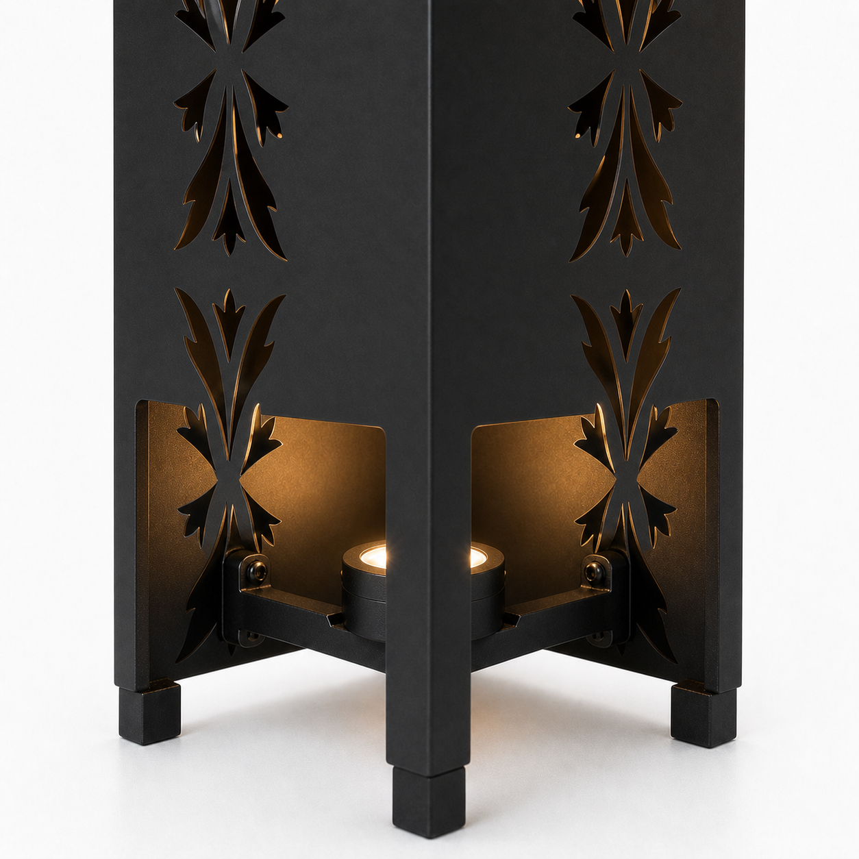 Design 149 bottom light bracket detail for metal garden light tower